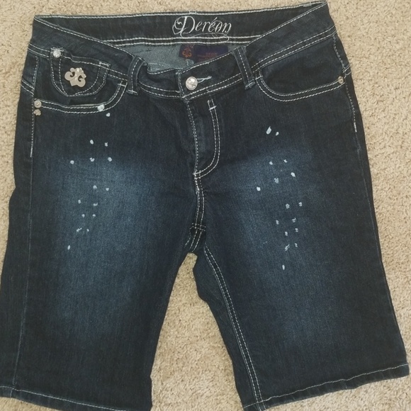 Dereon Pants - Very Nice Dereon Blue Jeans Shorts Size 11/12